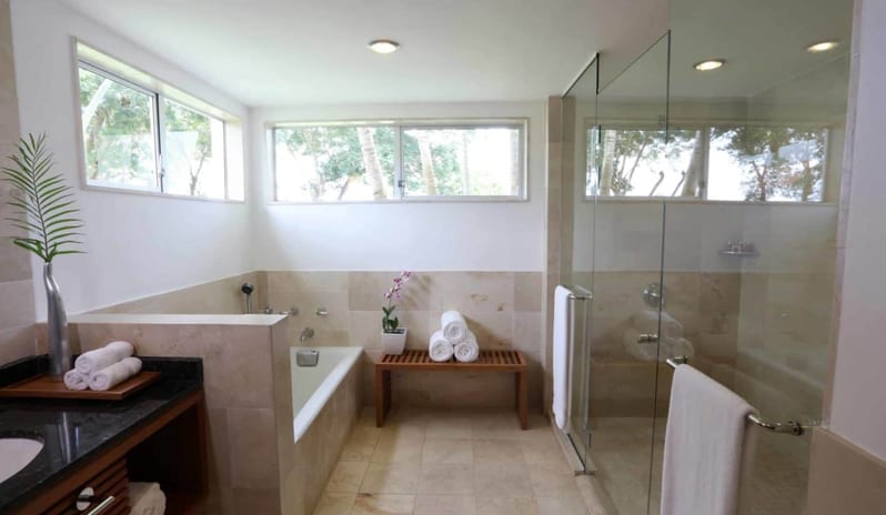 Elite Hotel Room With Balcony 3